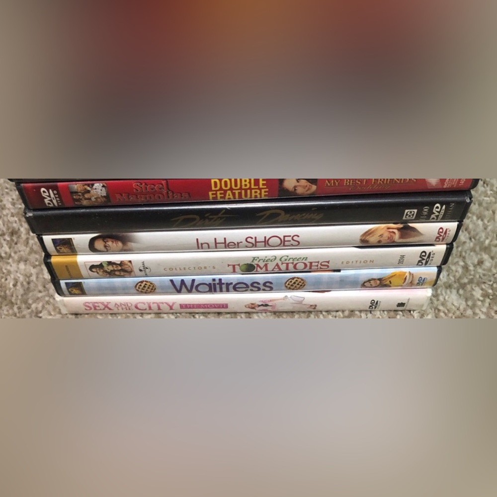 6  (+1) Girls Night Movies